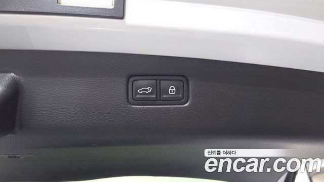 Genesis GV70 2.2 Diesel AWD 2021 — фото 23