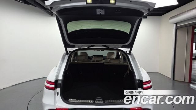 Genesis GV70 2.2 Diesel AWD 2021 — фото 24
