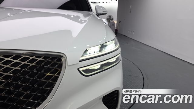 Genesis GV70 2.2 Diesel AWD 2021 — фото 28