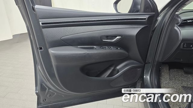 Hyundai Tucson (NX4) Gasoline 1.6 Turbo 2WD Premium 2021 — фото 24