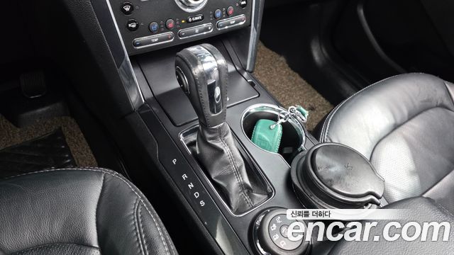 Ford Explorer 3.5 Limited 4WD 5th 2019 — фото 9
