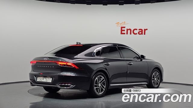 Hyundai Grandeur (IG) 2.5 Premium Choice 2020 — фото 2