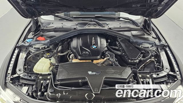 BMW 3 Series (F30) 320d Touring M Sport Shadow 2019 — фото 11