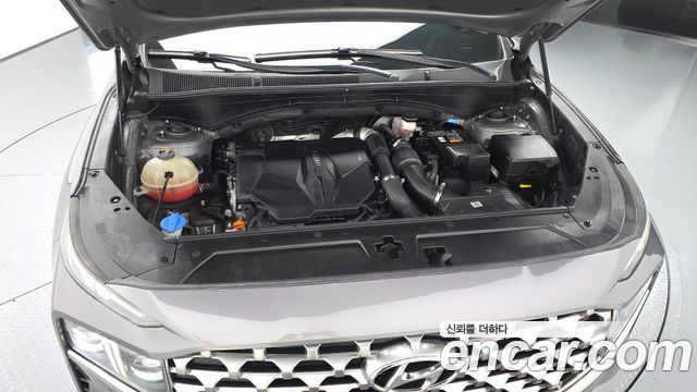 Hyundai Santa Fe Gasoline 2.5T 2WD Prestige 2021 — фото 6