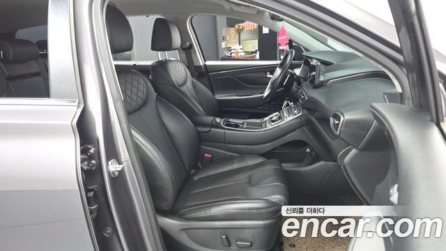 Hyundai Santa Fe Gasoline 2.5T 2WD Prestige 2021 — фото 11