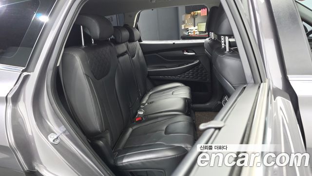 Hyundai Santa Fe Gasoline 2.5T 2WD Prestige 2021 — фото 12
