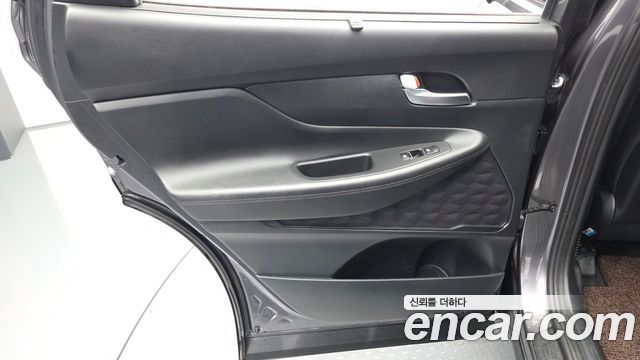 Hyundai Santa Fe Gasoline 2.5T 2WD Prestige 2021 — фото 25