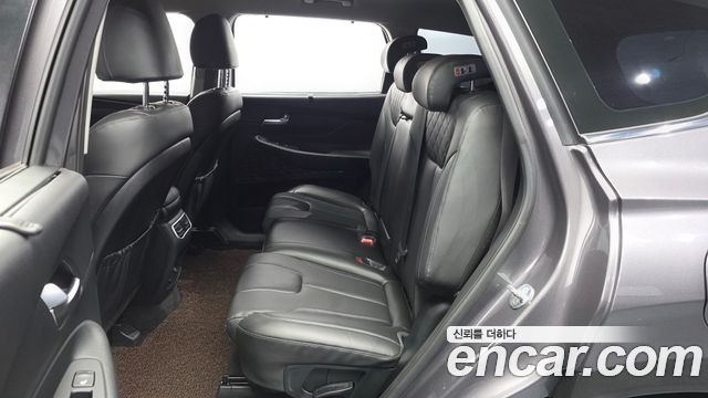Hyundai Santa Fe Gasoline 2.5T 2WD Prestige 2021 — фото 26