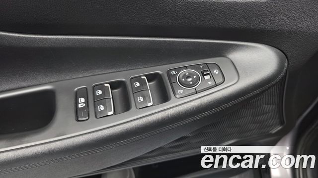 Hyundai Santa Fe Gasoline 2.5T 2WD Prestige 2021 — фото 30