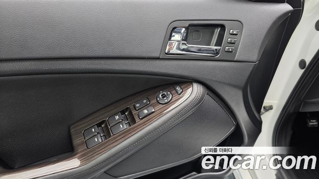 Kia K5 2.4 GDI Prestige 2011 — фото 29