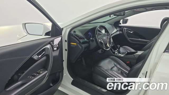 Hyundai Grandeur (HG) HG300 Noble 2012 — фото 10