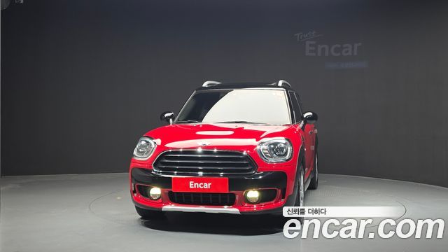 MINI Cooper D Countryman ALL4 2nd 2017 — фото 3