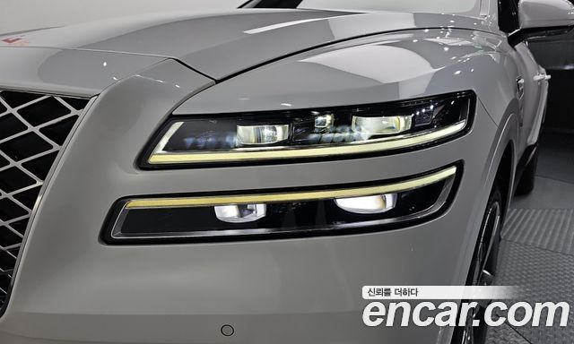 Genesis GV80 2.5T Gasoline 2WD 2022 — фото 22