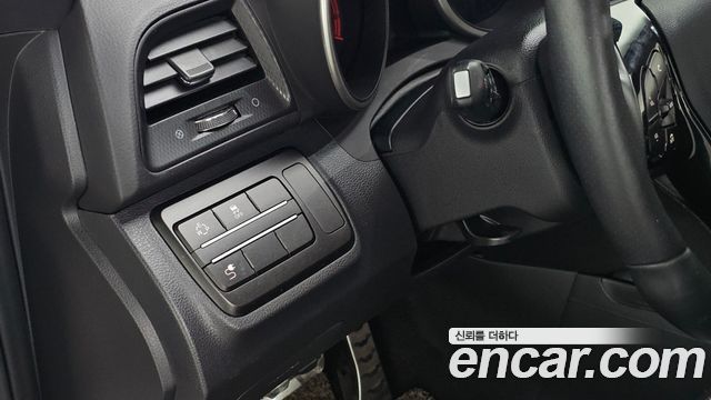 KG Mobility (SsangYong) Tivoli Air Diesel IX 2WD 2017 — фото 30