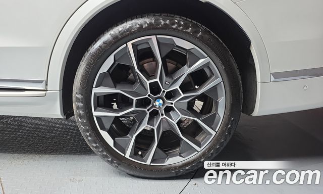 BMW X7 (G07) xDrive 40i M Sport 6STR 2025 — фото 5