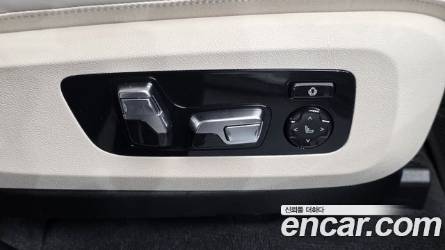 BMW X7 (G07) xDrive 40i M Sport 6STR 2025 — фото 17