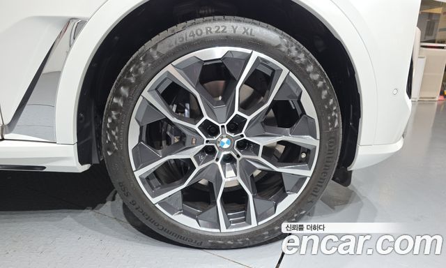BMW X7 (G07) xDrive 40i M Sport 6STR 2025 — фото 21