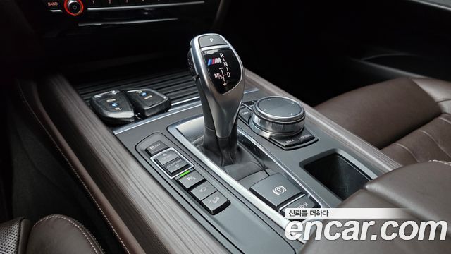 BMW X5 (F15) xDrive M50d 2018 — фото 9