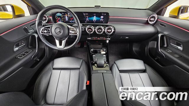 Mercedes-Benz A-Class (W177) A220 Hatchback 2021 — фото 7