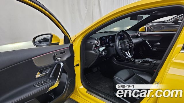 Mercedes-Benz A-Class (W177) A220 Hatchback 2021 — фото 10