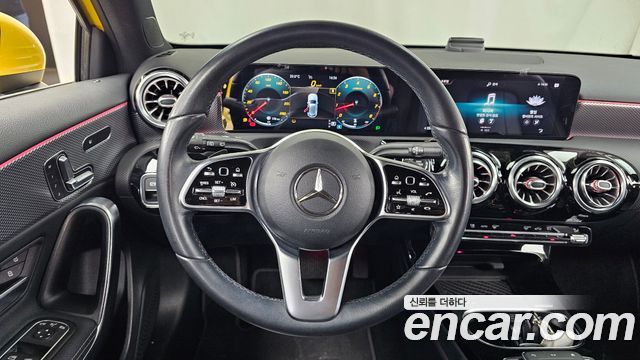 Mercedes-Benz A-Class (W177) A220 Hatchback 2021 — фото 13