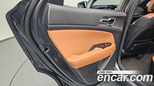 Kia Sportage (V) LPG 2.0 2WD Signature Gravity 2023 — фото 25