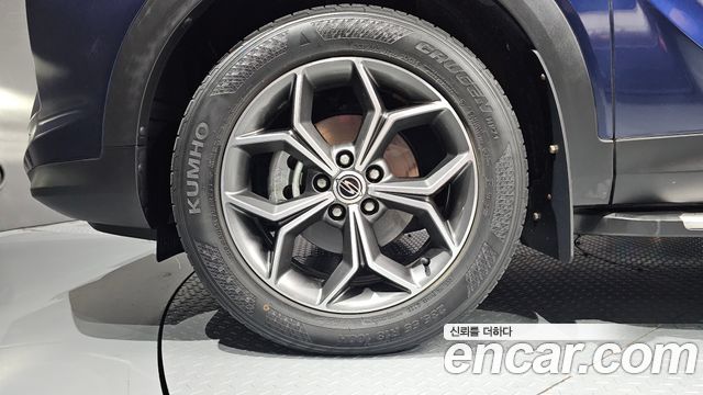 KG Mobility (SsangYong) Beautiful Korando Gasoline 1.5 2WD C5 Plus 2021 — фото 5