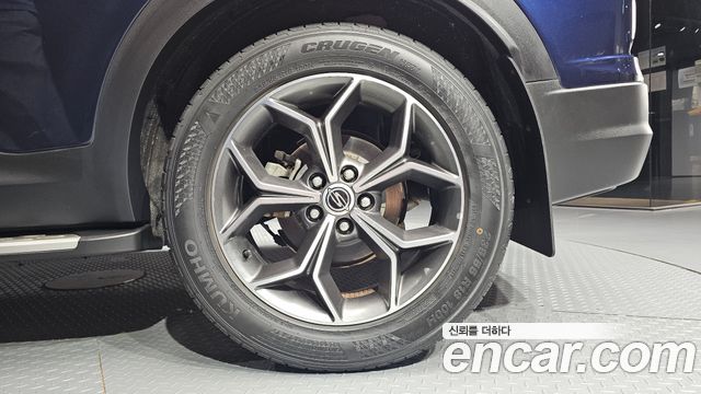 KG Mobility (SsangYong) Beautiful Korando Gasoline 1.5 2WD C5 Plus 2021 — фото 21