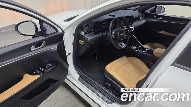 Kia K5 (III) 2.0 Prestige 2020 — фото 10