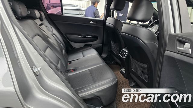 Kia Sportage The Bold Diesel 2.0 2WD Noblesse 2019 — фото 11