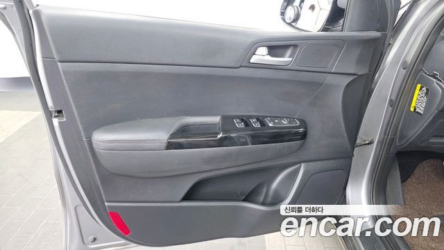Kia Sportage The Bold Diesel 2.0 2WD Noblesse 2019 — фото 24