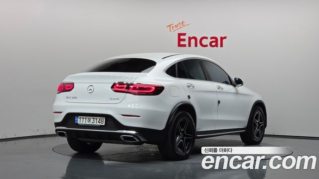 Mercedes-Benz GLC-Class (X253) GLC300 4MATIC Premium Coupe 2021 — фото 2