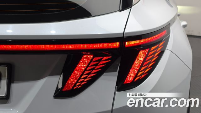 Hyundai Tucson Hybrid (NX4) HEV 1.6 2WD Inspiration 2025 — фото 23
