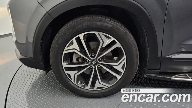 Hyundai Santa Fe (TM) Diesel 2.0 2WD Premium 2019 — фото 5