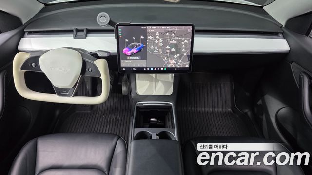 Tesla Model Y Long Range AWD 2021 — фото 7