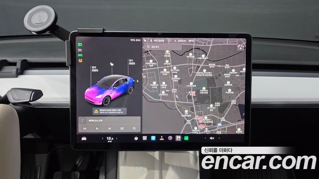 Tesla Model Y Long Range AWD 2021 — фото 13