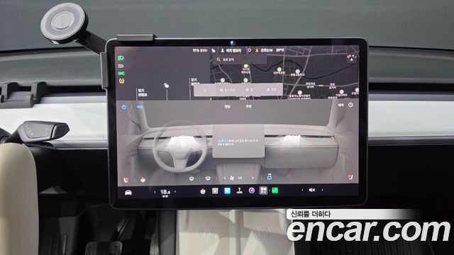 Tesla Model Y Long Range AWD 2021 — фото 17