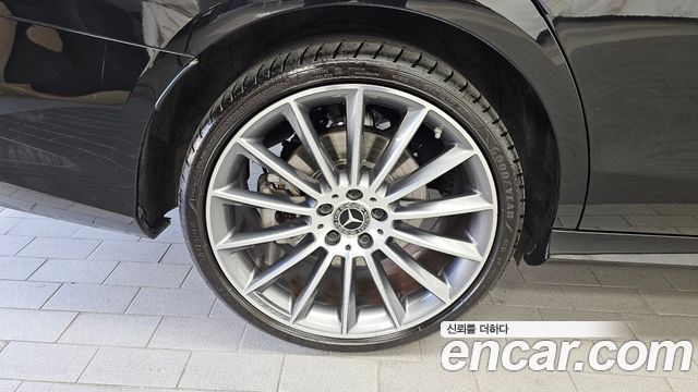 Mercedes-Benz E-Class (W213) E350 4MATIC AMG Line 2022 — фото 5