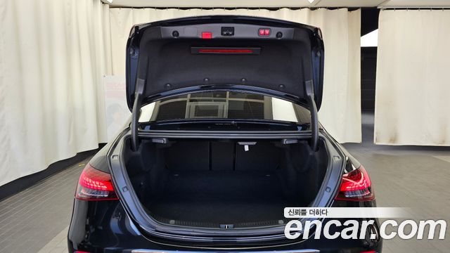 Mercedes-Benz E-Class (W213) E350 4MATIC AMG Line 2022 — фото 20