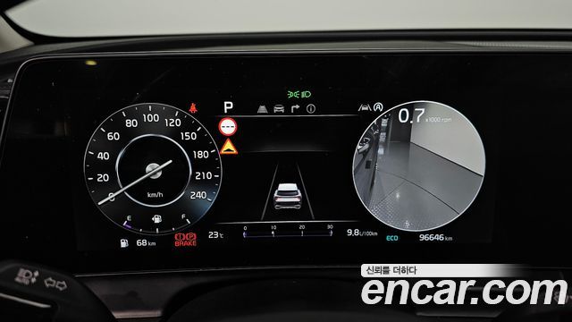 Kia Sportage (V) Gasoline 1.6 Turbo 2WD Signature Gravity 2022 — фото 8