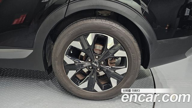Kia Sportage (V) Gasoline 1.6 Turbo 2WD Signature Gravity 2022 — фото 21