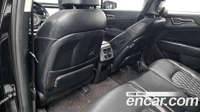 Kia Sportage (V) Gasoline 1.6 Turbo 2WD Signature Gravity 2022 — фото 28