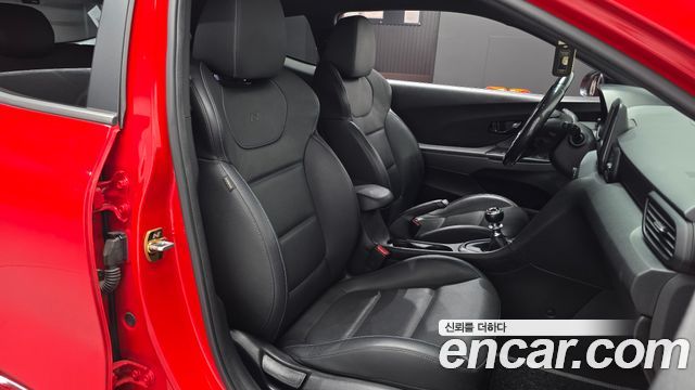 Hyundai Veloster (JS) 2.0 N 2019 — фото 26