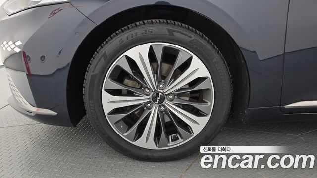 Kia K8 Hybrid Signature 2023 — фото 5