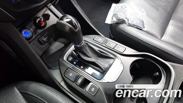 Hyundai Maxcruise Diesel(e-VGT) 2.2 4WD Exclusive Special 2015 — фото 9