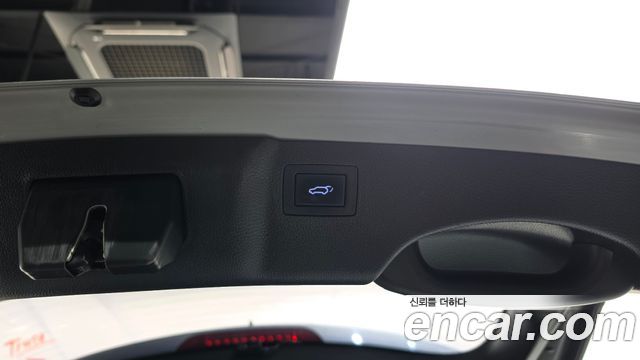 Hyundai Maxcruise Diesel(e-VGT) 2.2 4WD Exclusive Special 2015 — фото 16