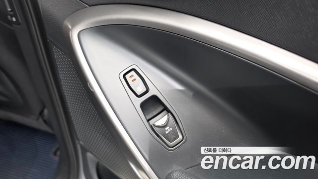 Hyundai Maxcruise Diesel(e-VGT) 2.2 4WD Exclusive Special 2015 — фото 17
