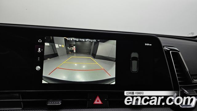 Kia Sportage Hybrid (V) Prestige 2WD 2022 — фото 17