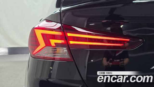 Hyundai Avante (AD) 1.6 Turbo Sport Premium 2020 — фото 23