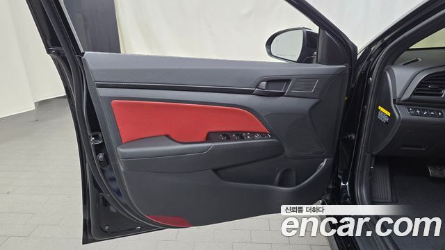 Hyundai Avante (AD) 1.6 Turbo Sport Premium 2020 — фото 24